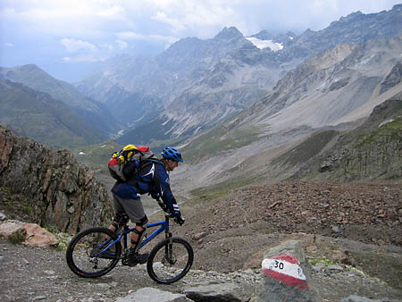 Val Zebru Trail